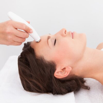 Diamond Glow Microdermabrasion