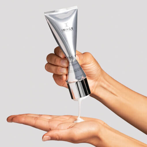 the MAX™ facial cleanser - Image Skincare - Acne Safe - Image 2